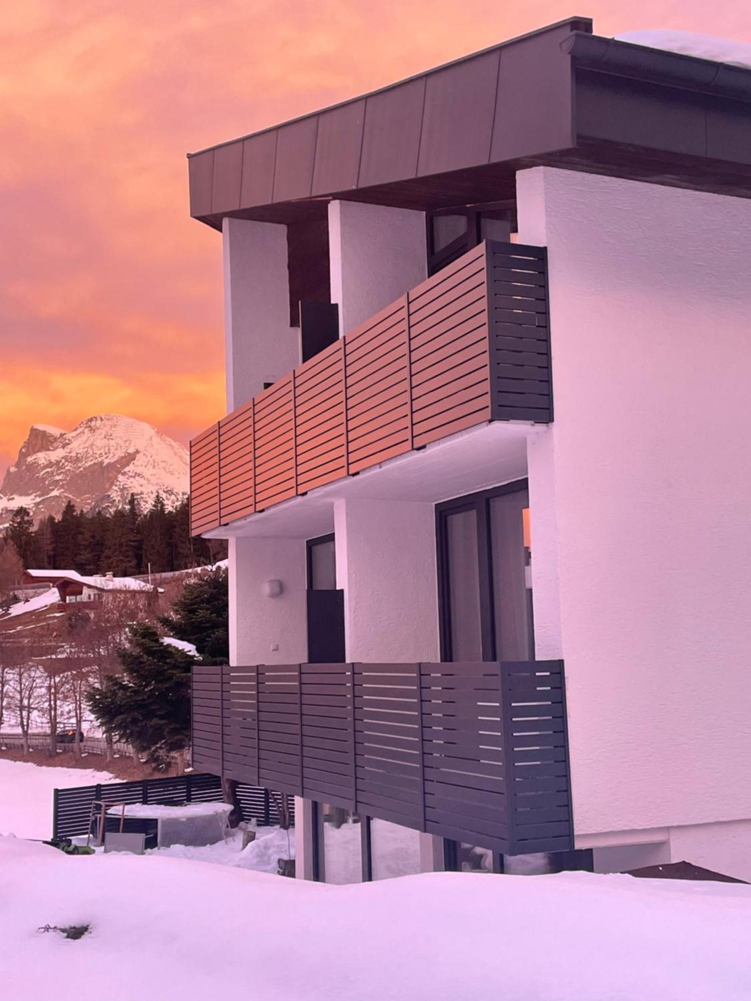 Nest'L Appartements & Zimmer Mösern Exteriör bild